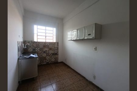 Casa para alugar com 35m², 1 quarto e 1 vaga
