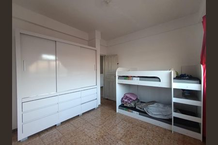 Casa para alugar com 35m², 1 quarto e 1 vaga