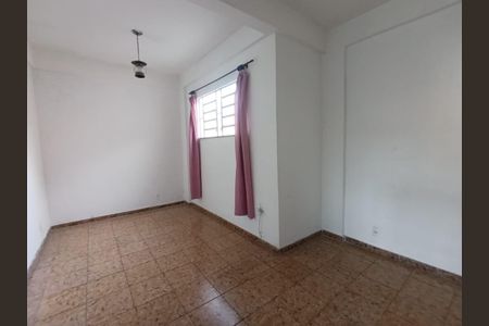 Casa para alugar com 1 quarto, 35m² em Centro, Nilópolis