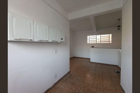 Casa para alugar com 35m², 1 quarto e 1 vaga