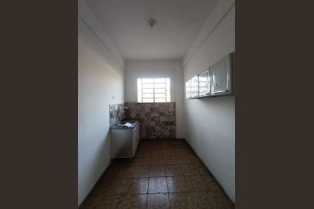 Casa para alugar com 35m², 1 quarto e 1 vaga