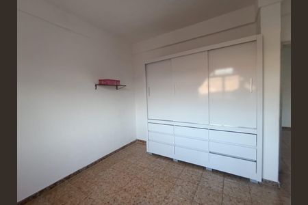 Casa para alugar com 35m², 1 quarto e 1 vaga