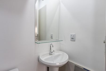 Apartamento para alugar com 24m², 1 quarto e sem vaga Apartamento para alugar com 24m², 1 quarto e sem vagaBanheiro