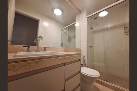 Apartamento para alugar com 137m², 3 quartos e 2 vagas