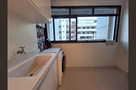 Apartamento para alugar com 137m², 3 quartos e 2 vagas