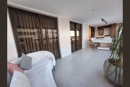 Apartamento para alugar com 137m², 3 quartos e 2 vagas