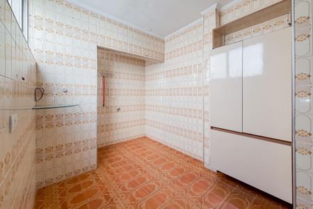 Apartamento à venda com 112m², 3 quartos e sem vaga Apartamento à venda com 112m², 3 quartos e sem vagaCozinha e Área de Serviço
