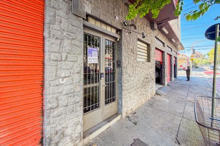 Apartamento à venda com 112m², 3 quartos e sem vaga Apartamento à venda com 112m², 3 quartos e sem vagaFachada