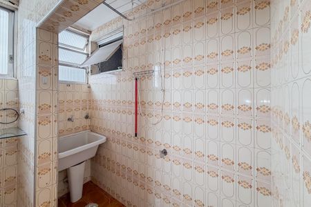 Apartamento à venda com 112m², 3 quartos e sem vaga Apartamento à venda com 112m², 3 quartos e sem vagaCozinha e Área de Serviço