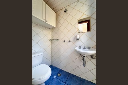 Casa de condomínio à venda com 206m², 4 quartos e 2 vagas