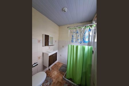 Banheiro Social de casa de condomínio para alugar com 3 quartos, 60m² em Santa Rosa, Niterói