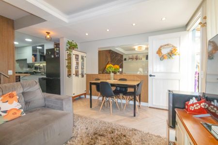 Sala de casa de condomínio à venda com 3 quartos, 89m² em Rio Branco, Canoas
