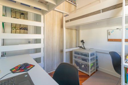 Casa de condomínio à venda com 89m², 3 quartos e 2 vagas Casa de condomínio à venda com 89m², 3 quartos e 2 vagasQuarto 1