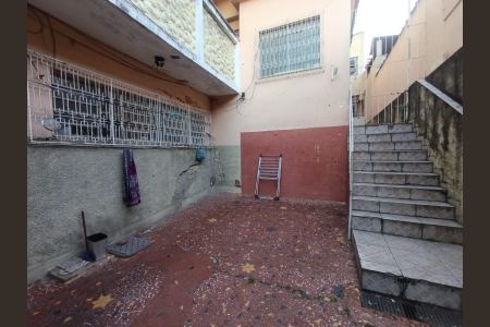 Casa para alugar com 1 quarto, 35m² em Centro, Nilópolis