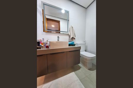Casa para alugar com 192m², 3 quartos e 2 vagas Casa para alugar com 192m², 3 quartos e 2 vagasBanheiro da Suíte 1