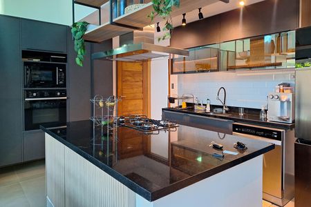Cozinha de casa para alugar com 3 quartos, 192m² em Itaipu, Niterói