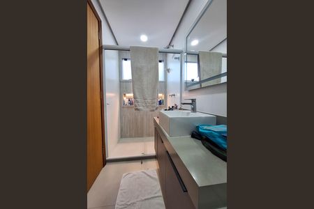 Casa para alugar com 192m², 3 quartos e 2 vagas Casa para alugar com 192m², 3 quartos e 2 vagasBanheiro da Suíte 1