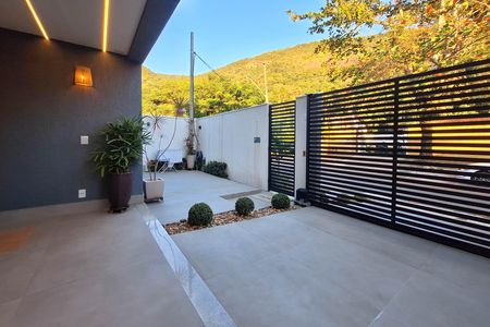 Casa para alugar com 192m², 3 quartos e 2 vagas Casa para alugar com 192m², 3 quartos e 2 vagasQuintal