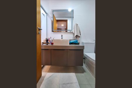 Casa para alugar com 192m², 3 quartos e 2 vagas Casa para alugar com 192m², 3 quartos e 2 vagasBanheiro da Suíte 1