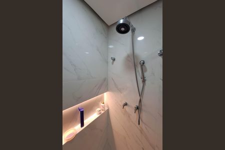 Casa para alugar com 192m², 3 quartos e 2 vagas Casa para alugar com 192m², 3 quartos e 2 vagasBanheiro da Suíte 2
