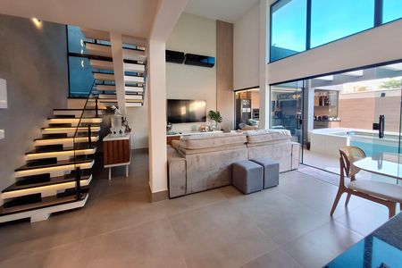 Sala  de casa para alugar com 3 quartos, 192m² em Itaipu, Niterói