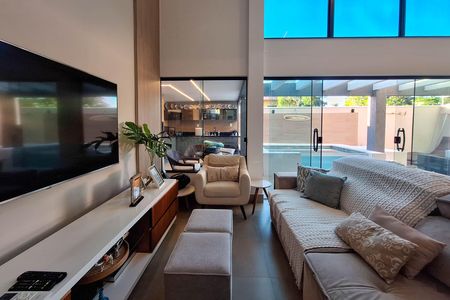 Casa para alugar com 192m², 3 quartos e 2 vagas Casa para alugar com 192m², 3 quartos e 2 vagasSala