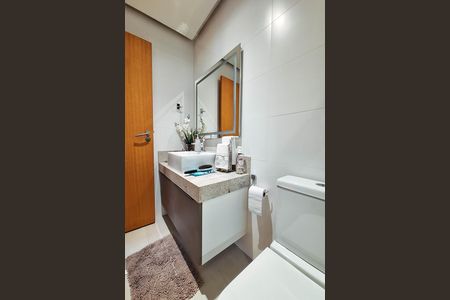 Banheiro Social de casa para alugar com 3 quartos, 192m² em Itaipu, Niterói