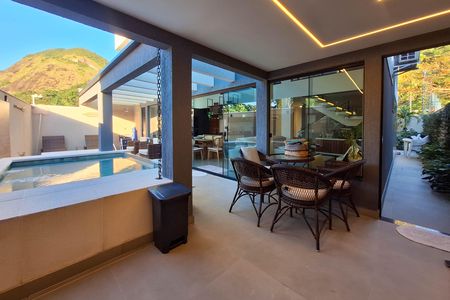 Casa para alugar com 192m², 3 quartos e 2 vagas Casa para alugar com 192m², 3 quartos e 2 vagasÁrea gourmet