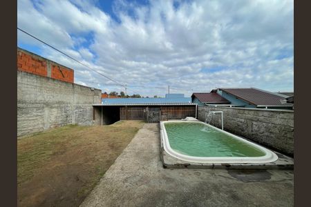 Casa à venda com 130m², 2 quartos e 5 vagas