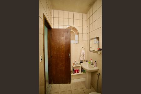 Casa à venda com 280m², 3 quartos e 2 vagas Casa à venda com 280m², 3 quartos e 2 vagasBanheiro da Suíte