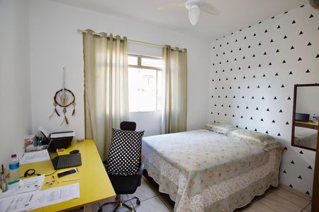 Casa à venda com 280m², 3 quartos e 2 vagas Casa à venda com 280m², 3 quartos e 2 vagasQuarto 1