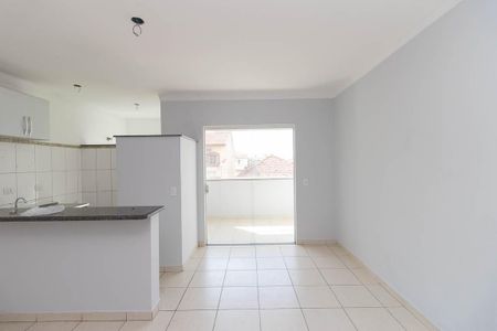Sala de casa para alugar com 2 quartos, 60m² em Vila Medeiros, São Paulo