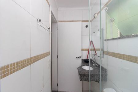 Banheiro de casa para alugar com 2 quartos, 60m² em Vila Medeiros, São Paulo