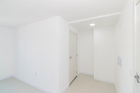 Apartamento para alugar com 38m², 1 quarto e 1 vaga Apartamento para alugar com 38m², 1 quarto e 1 vagaSala