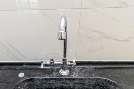 Cozinha - Torneira de apartamento à venda com 1 quarto, 38m² em Bonsucesso, Rio de Janeiro