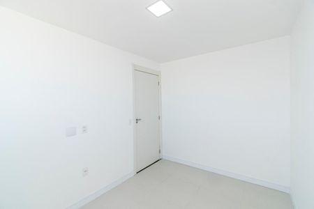 Quarto de apartamento à venda com 1 quarto, 38m² em Bonsucesso, Rio de Janeiro