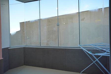 Varanda da Sala de apartamento para alugar com 2 quartos, 69m² em Serraria, São José