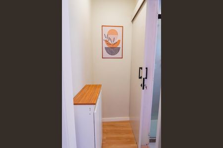Banheiro Corredor de apartamento à venda com 1 quarto, 36m² em Tijuca, Rio de Janeiro