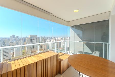Studio para alugar com 35m², 1 quarto e 1 vaga Studio para alugar com 35m², 1 quarto e 1 vagaSacada