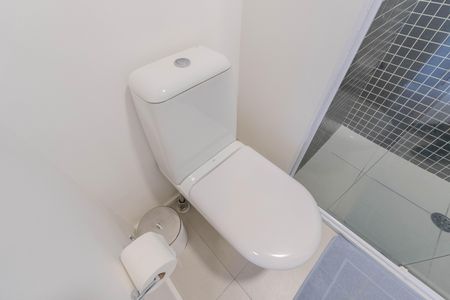 Studio para alugar com 35m², 1 quarto e 1 vaga Studio para alugar com 35m², 1 quarto e 1 vagaBanheiro