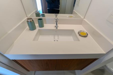 Studio para alugar com 35m², 1 quarto e 1 vaga Studio para alugar com 35m², 1 quarto e 1 vagaBanheiro
