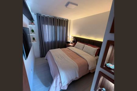 Quarto de apartamento à venda com 2 quartos, 47m² em Centro, Curitiba