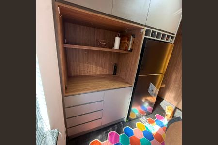 Cozinha de apartamento à venda com 2 quartos, 47m² em Centro, Curitiba