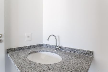 Apartamento à venda com 24m², 1 quarto e sem vagaBanheiro da Suíte