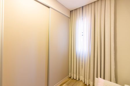 Quarto 1 de apartamento à venda com 3 quartos, 72m² em Piratininga, Osasco