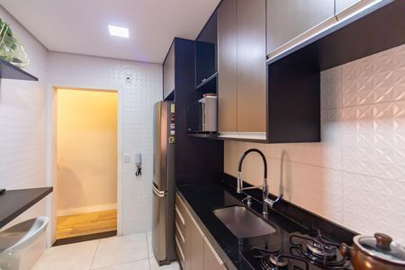 Cozinha  de apartamento à venda com 3 quartos, 72m² em Piratininga, Osasco