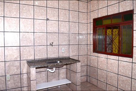 Cozinha de casa para alugar com 1 quarto, 46m² em Maria Goretti, Belo Horizonte