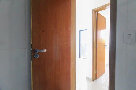 Apartamento para alugar com 39m², 2 quartos e sem vaga Apartamento para alugar com 39m², 2 quartos e sem vagaBanheiro