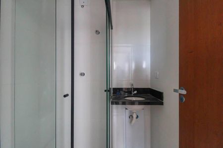 Apartamento para alugar com 39m², 2 quartos e sem vaga Apartamento para alugar com 39m², 2 quartos e sem vagaBanheiro