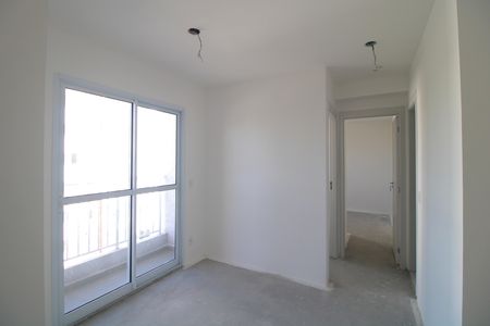 Sala de apartamento para alugar com 2 quartos, 39m² em Vila Gea, São Paulo